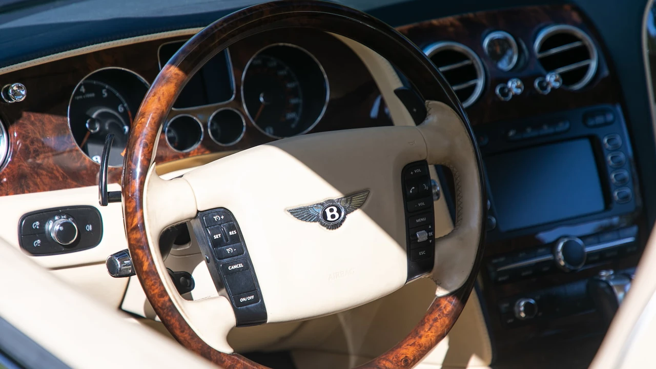 2008 Bentley Continental GTC - Image 10 of 12