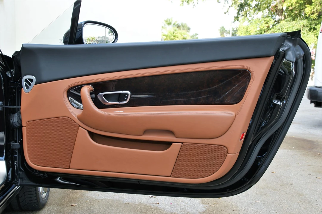 2008 Bentley Continental GTC - Image 20 of 31
