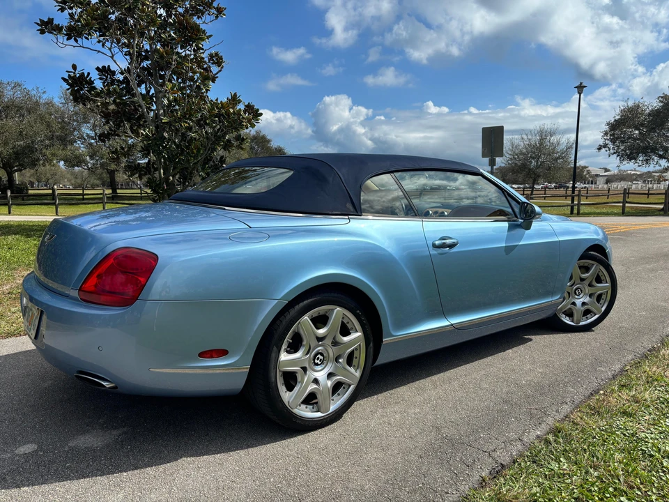 2008 Bentley Continental GTC - Image 24 of 31