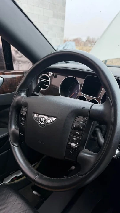2008 Bentley Continental Flying Spur - Image 2 of 11