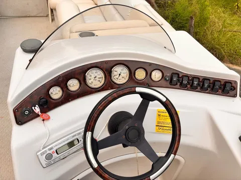 2008 Bentley Prestige 220LC