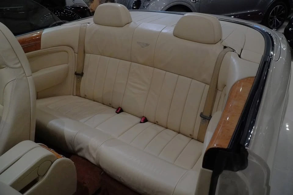 2008 Bentley Azure 2nd Gen - Image 15 of 20