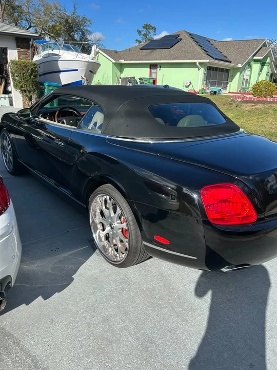 2008 Bentley Azure 2nd Gen - Image 9 of 13