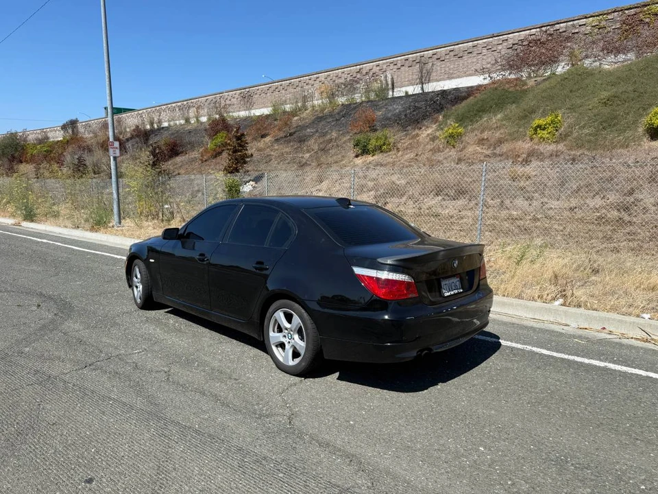 2008 BMW E60 5 Series Sedan - Image 5 of 8