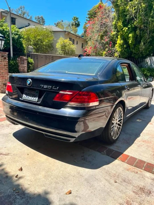 2008 BMW E65/E66 750i & 760i Sedan - Image 4 of 11