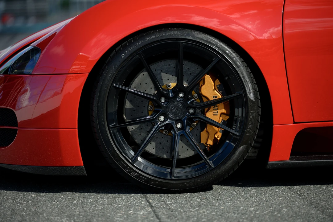 2008 Bugatti Veyron - Image 30 of 31