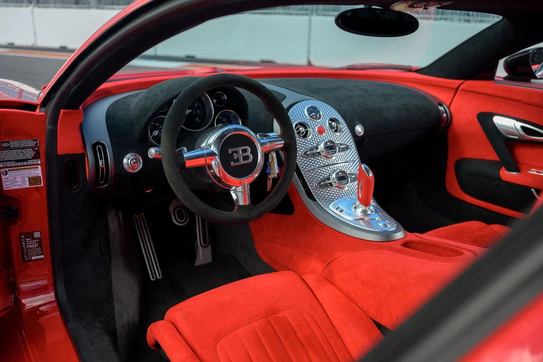 2008 Bugatti Veyron - Image 8 of 31