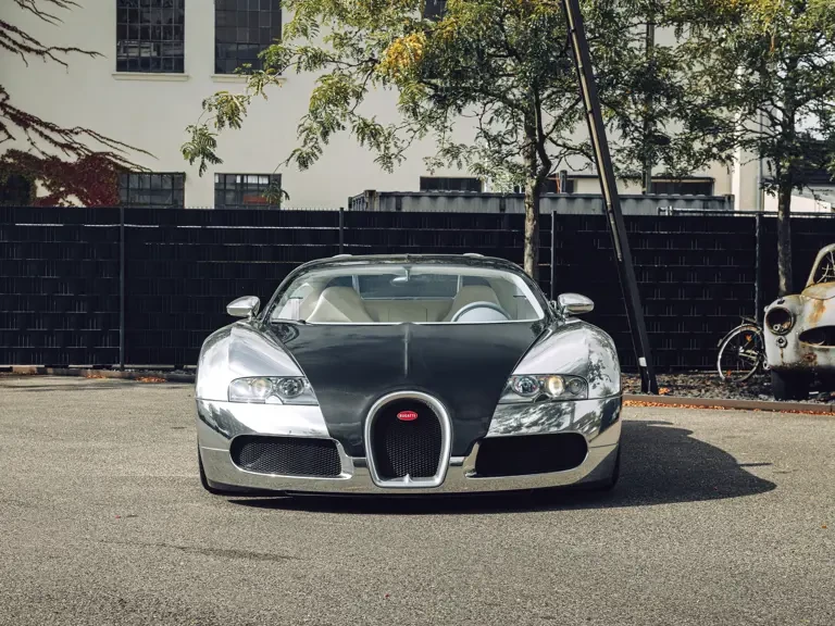 2008 Bugatti Veyron - Image 8 of 31