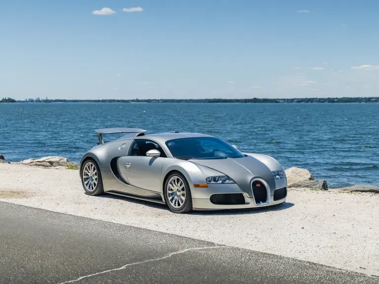 2008 Bugatti Veyron - Image 10 of 31