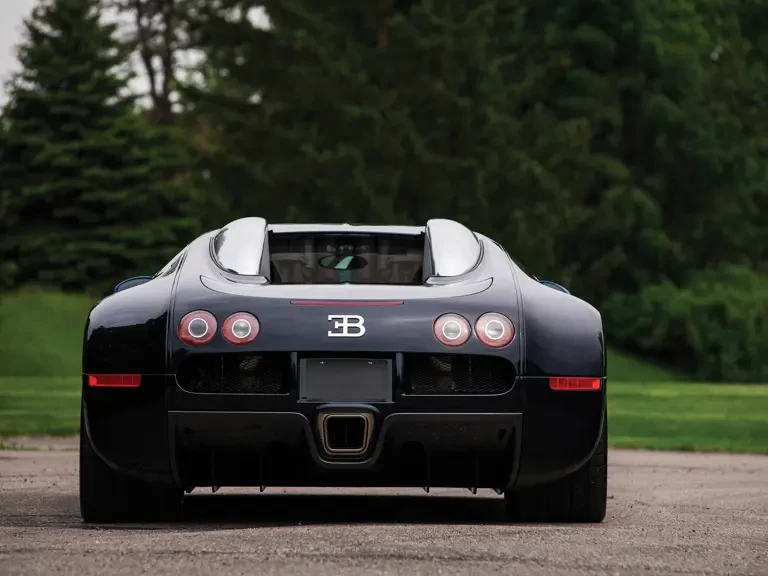 2008 Bugatti Veyron - Image 10 of 31