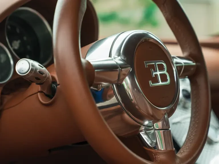 2008 Bugatti Veyron - Image 12 of 31