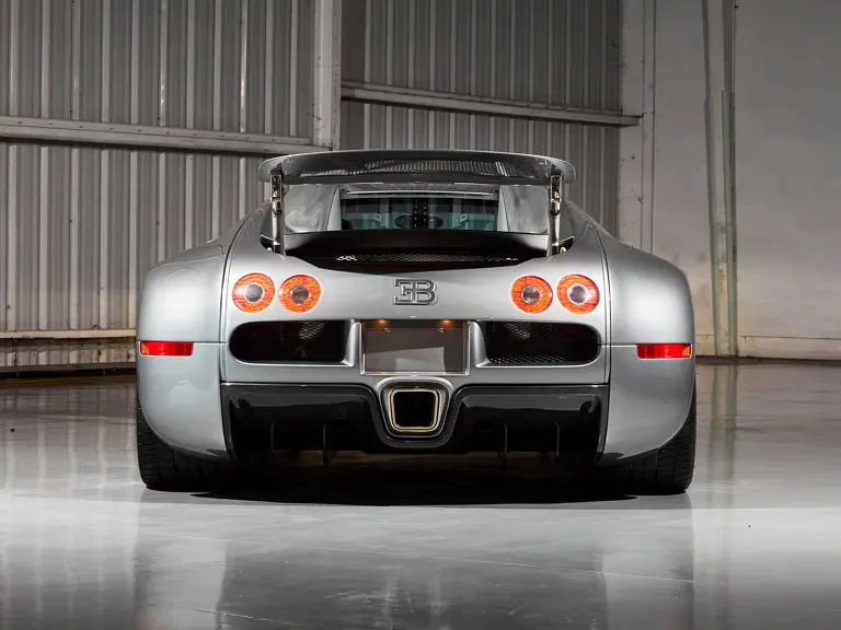 2008 Bugatti Veyron - Image 9 of 31