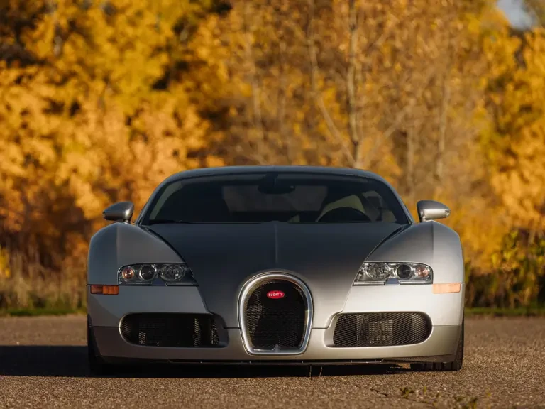 2008 Bugatti Veyron - Image 8 of 31