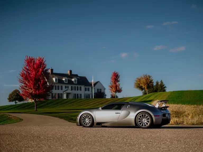 2008 Bugatti Veyron - Image 12 of 31
