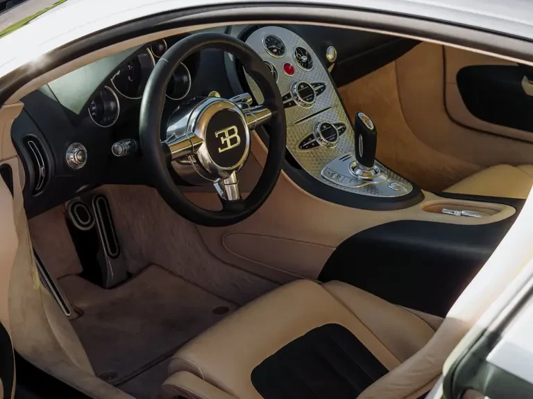 2008 Bugatti Veyron - Image 5 of 31