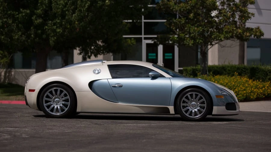2008 Bugatti Veyron - Image 8 of 12