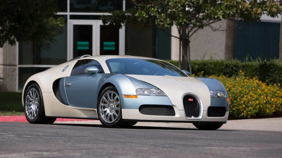 2008 Bugatti Veyron - Image 12 of 12