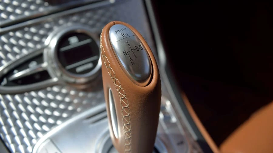 2008 Bugatti Veyron - Image 9 of 20
