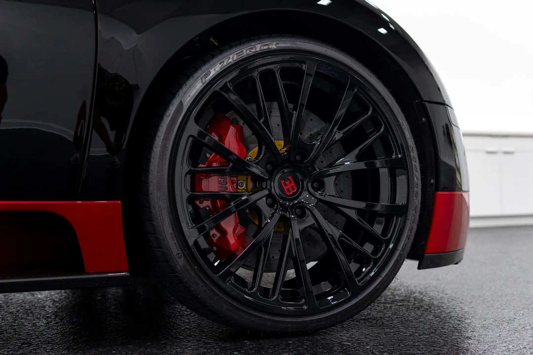2008 Bugatti Veyron - Image 12 of 12