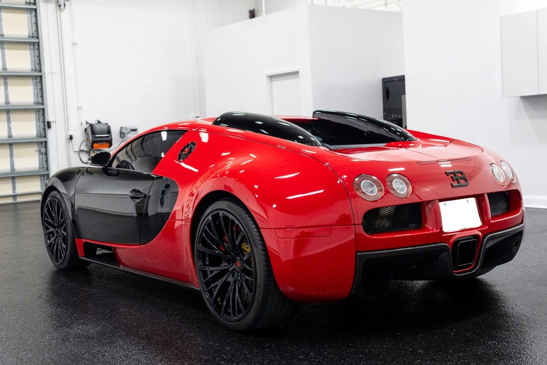 2008 Bugatti Veyron - Image 5 of 12