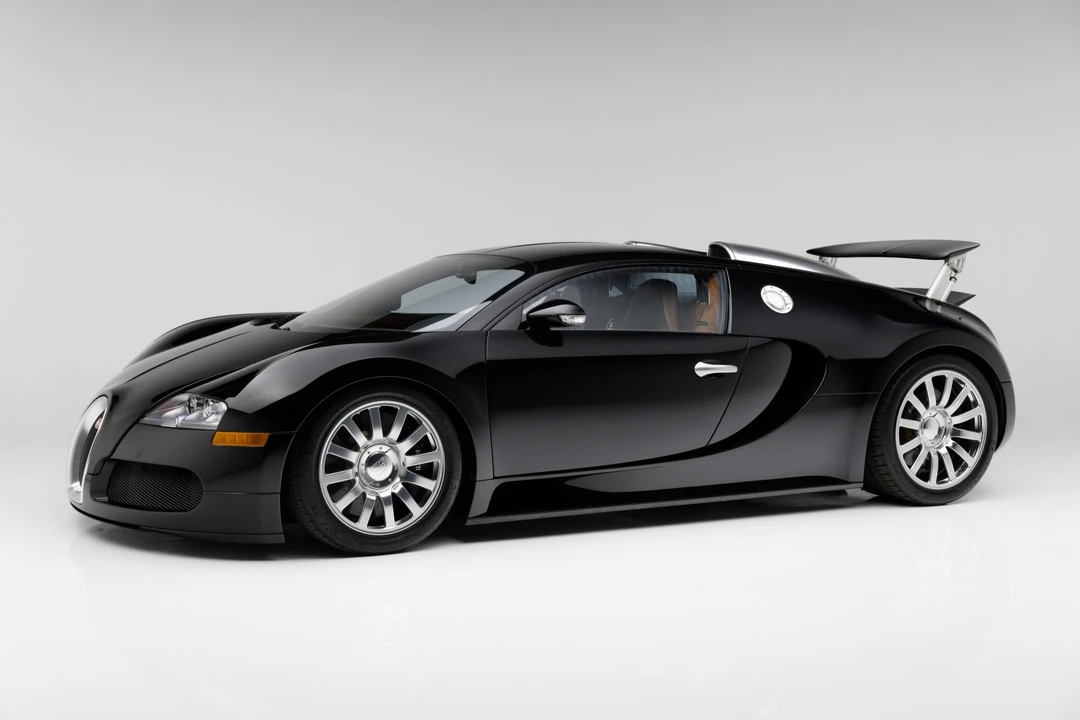 2008 Bugatti Veyron - Image 10 of 31