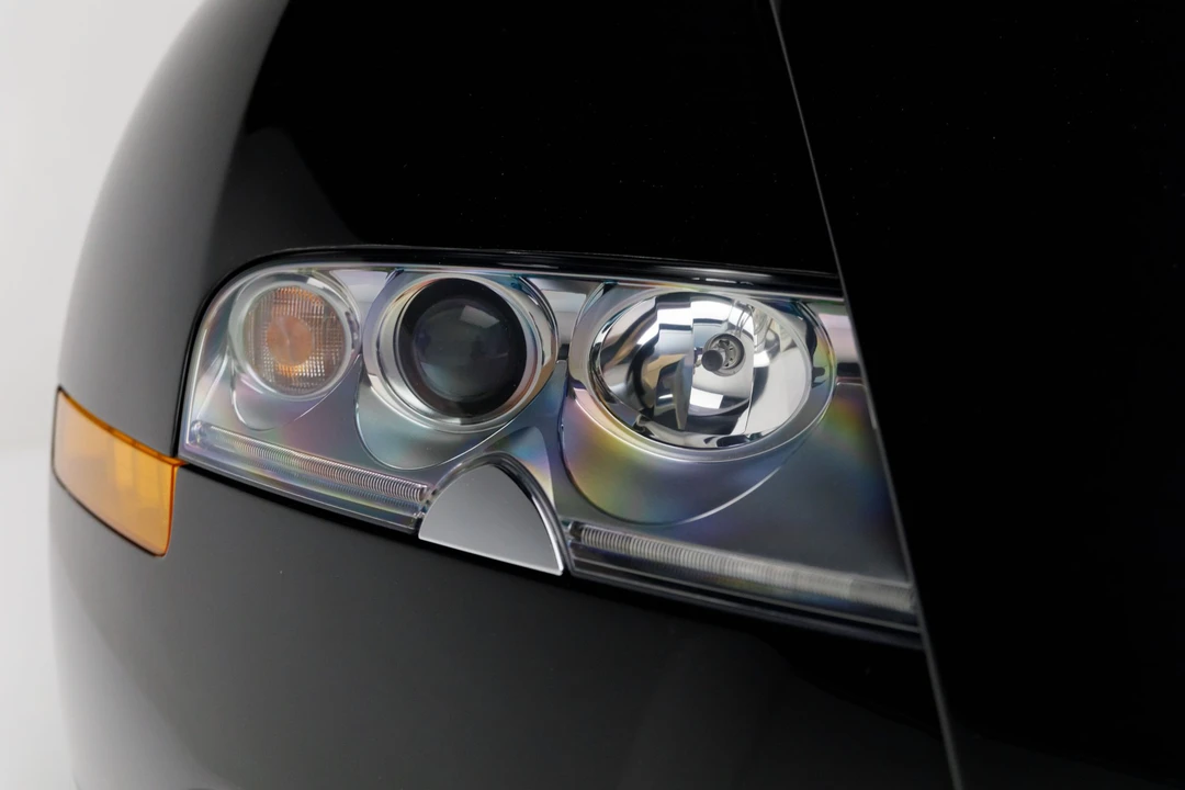 2008 Bugatti Veyron - Image 20 of 31
