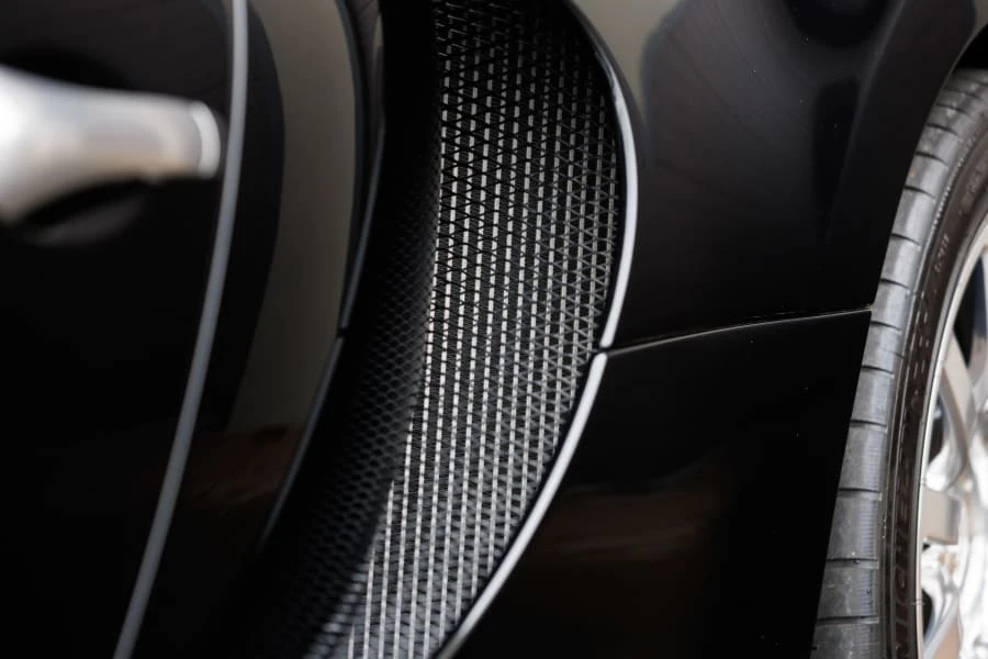 2008 Bugatti Veyron - Image 19 of 31