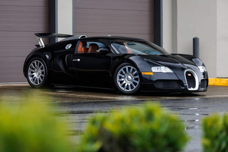 2008 Bugatti Veyron - Image 7 of 31
