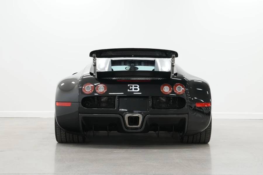 2008 Bugatti Veyron - Image 5 of 31