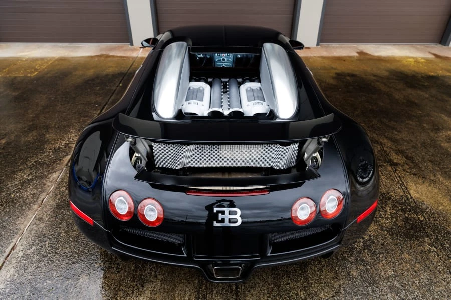 2008 Bugatti Veyron - Image 20 of 31