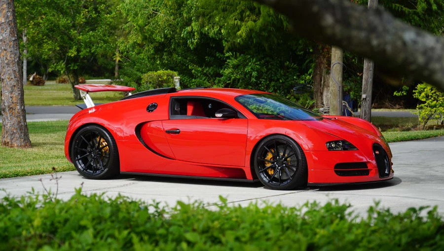 2008 Bugatti Veyron - Image 30 of 31