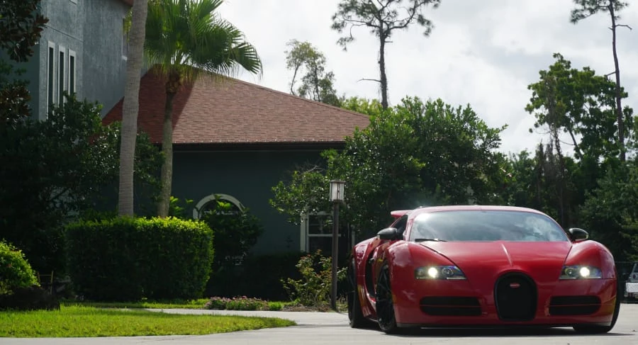 2008 Bugatti Veyron - Image 8 of 31