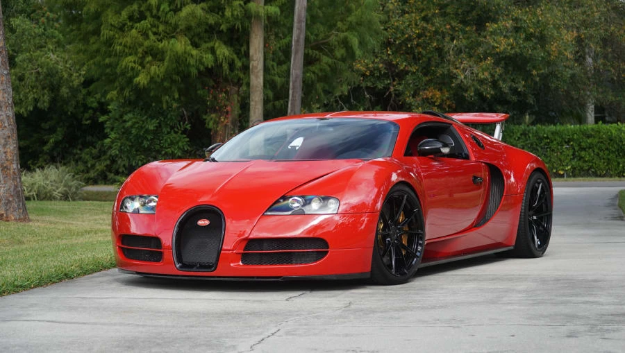 2008 Bugatti Veyron - Image 14 of 31