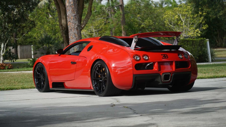 2008 Bugatti Veyron - Image 17 of 31