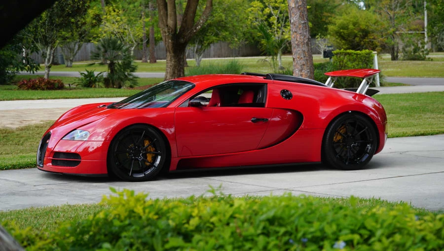2008 Bugatti Veyron - Image 11 of 31