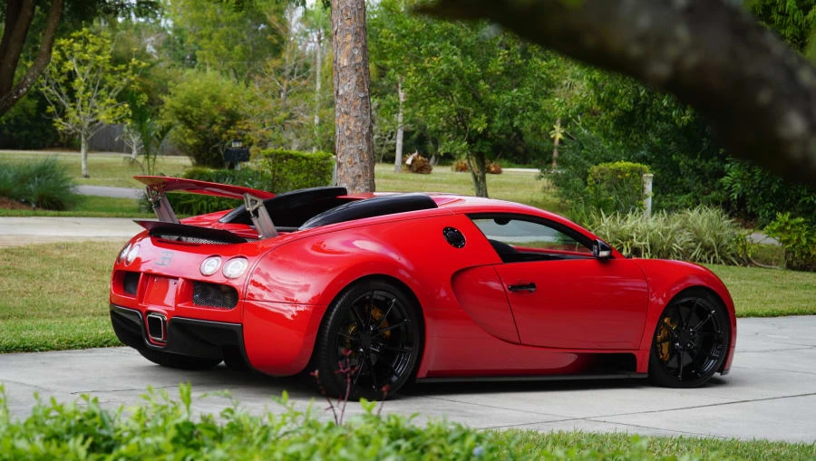 2008 Bugatti Veyron - Image 3 of 31
