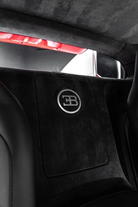 2008 Bugatti Veyron - Image 23 of 26