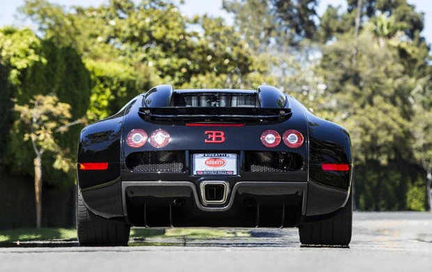 2008 Bugatti Veyron - Image 6 of 21
