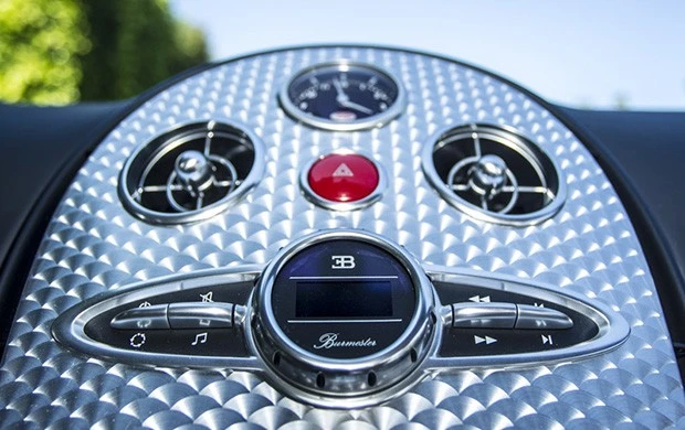 2008 Bugatti Veyron - Image 9 of 21