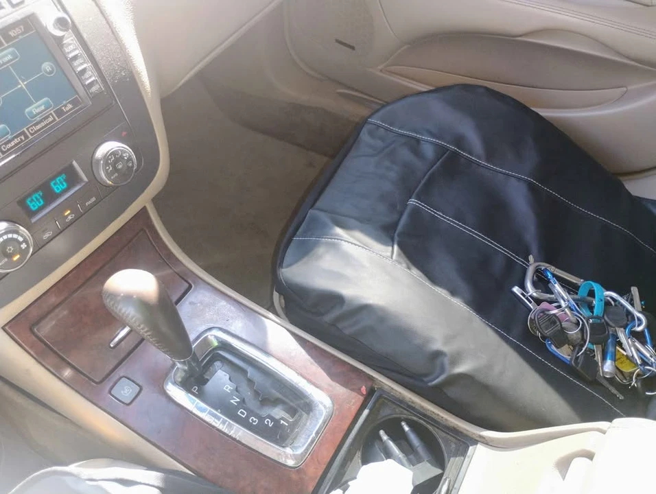2008 Buick Enclave - Image 9 of 14