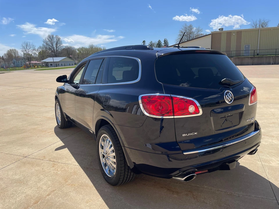2008 Buick Enclave - Image 10 of 31