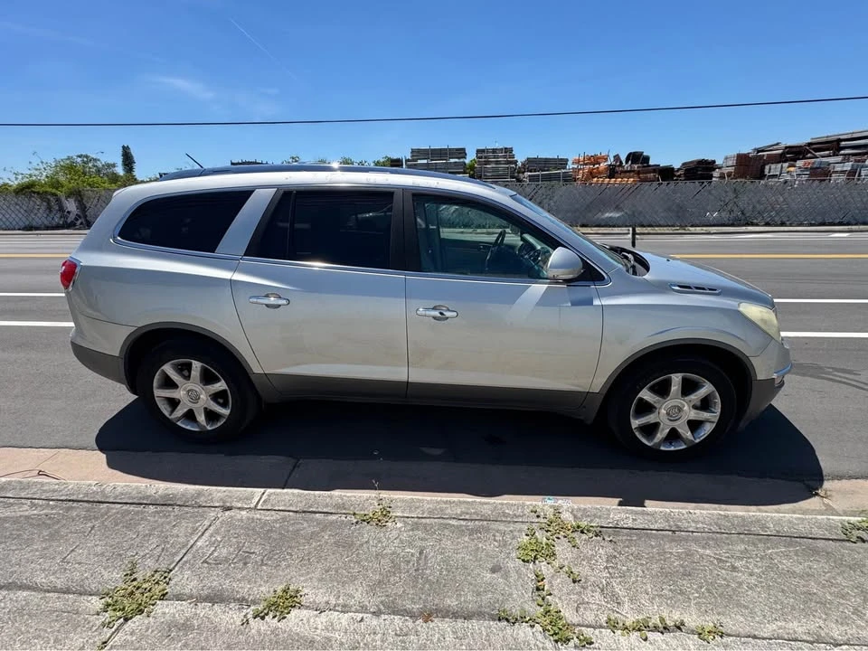 2008 Buick Enclave - Image 4 of 14