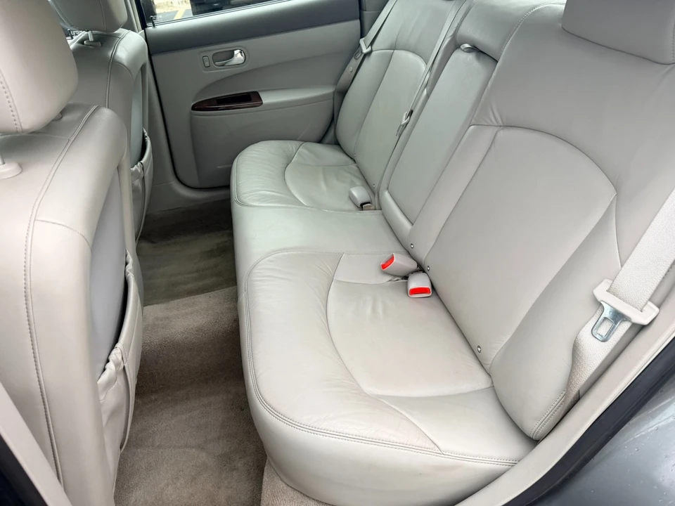 2008 Buick LaCrosse - Image 17 of 21