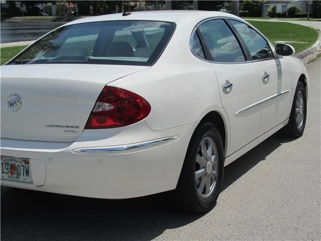 2008 Buick Lucerne - Image 3 of 12