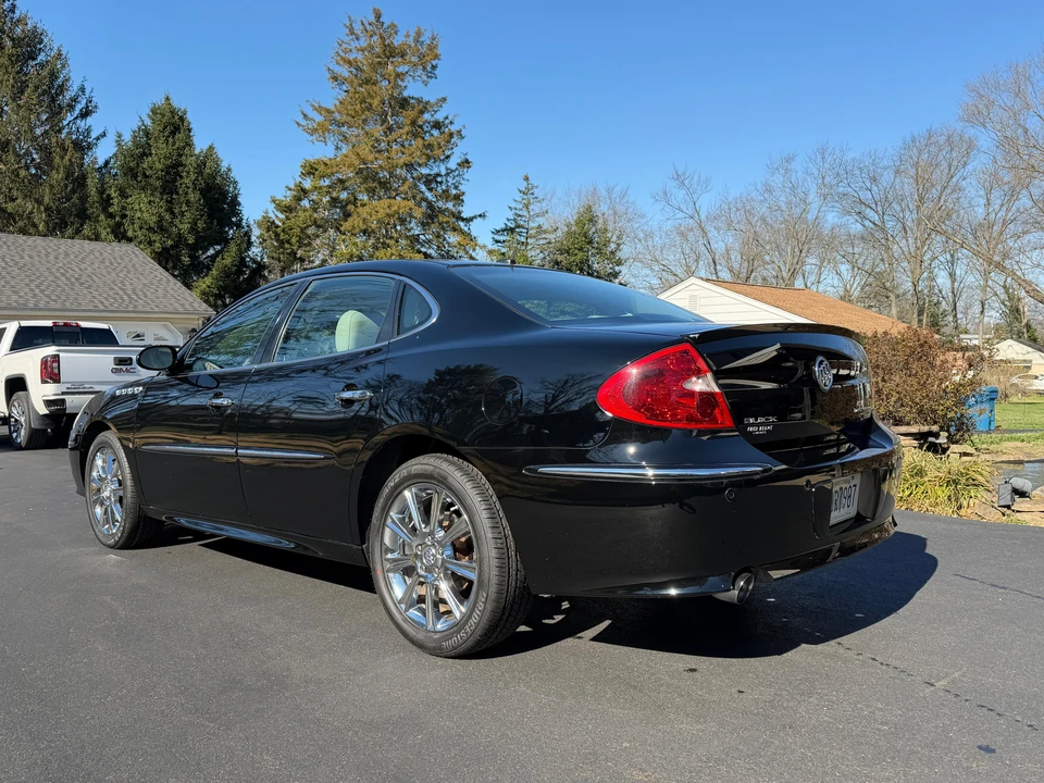 2008 Buick LaCrosse - Image 15 of 31