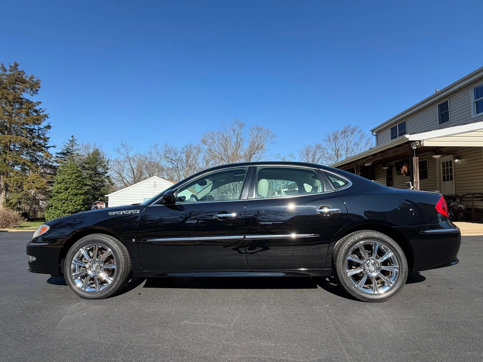 2008 Buick LaCrosse - Image 13 of 31