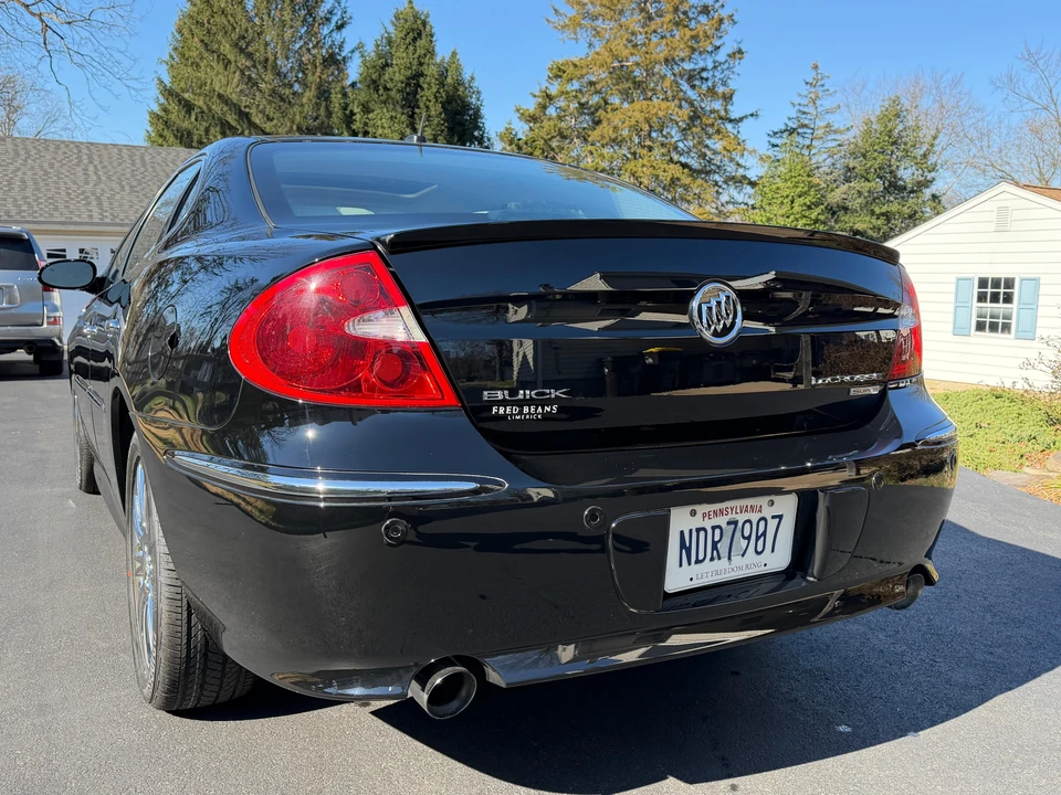 2008 Buick LaCrosse - Image 17 of 31