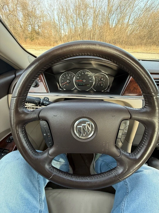 2008 Buick LaCrosse - Image 13 of 16