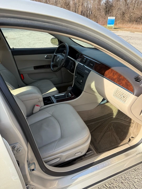 2008 Buick LaCrosse - Image 9 of 16