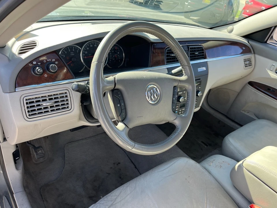 2008 Buick LaCrosse - Image 16 of 20